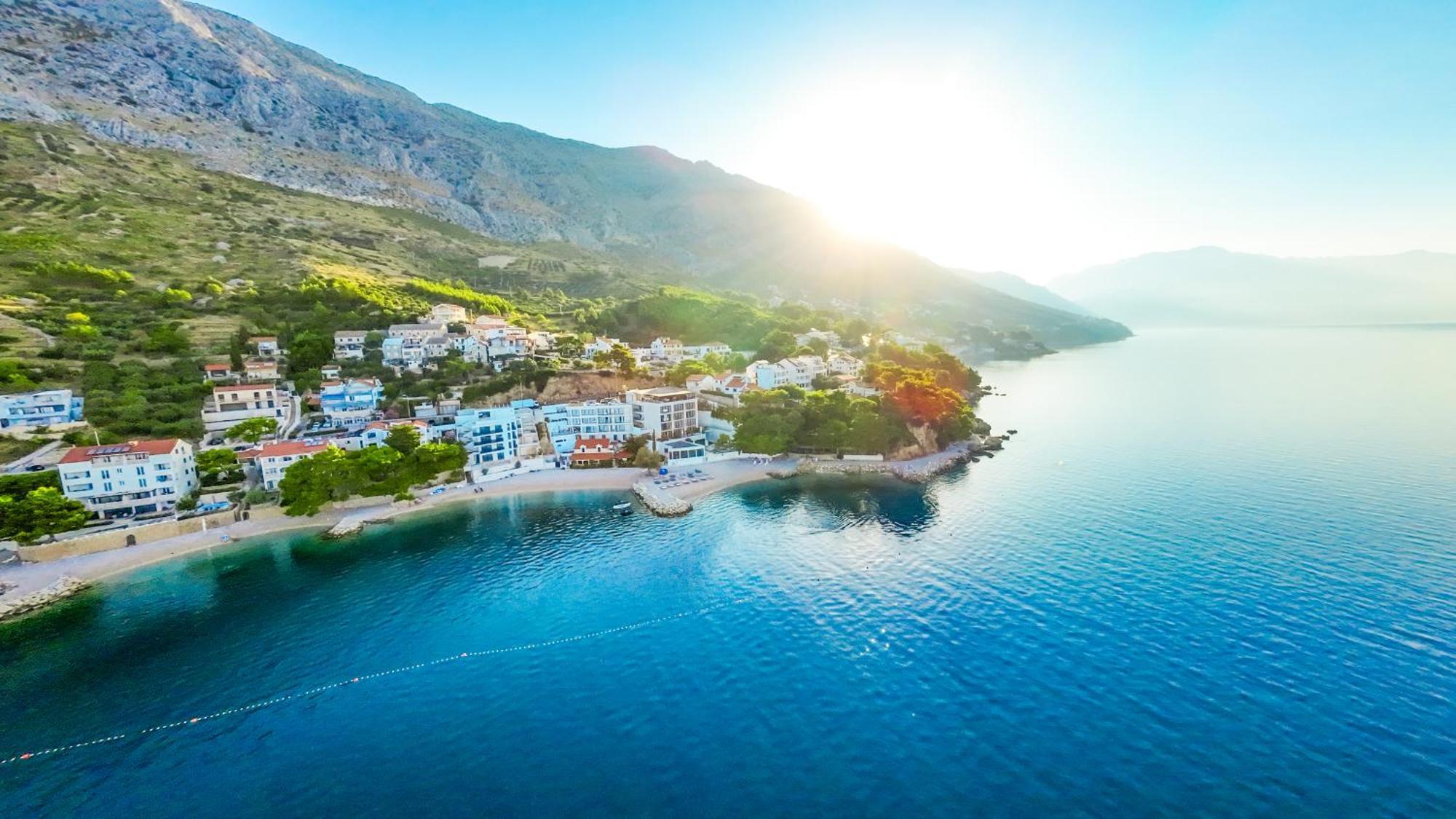 More Medici Apartments Omiš Exterior foto